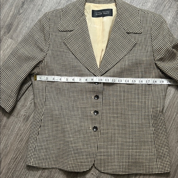 Ellen Tracy Houndstooth Blazer - Picture 7 of 8